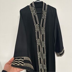 Black Abaya with White Embroidery | Size L